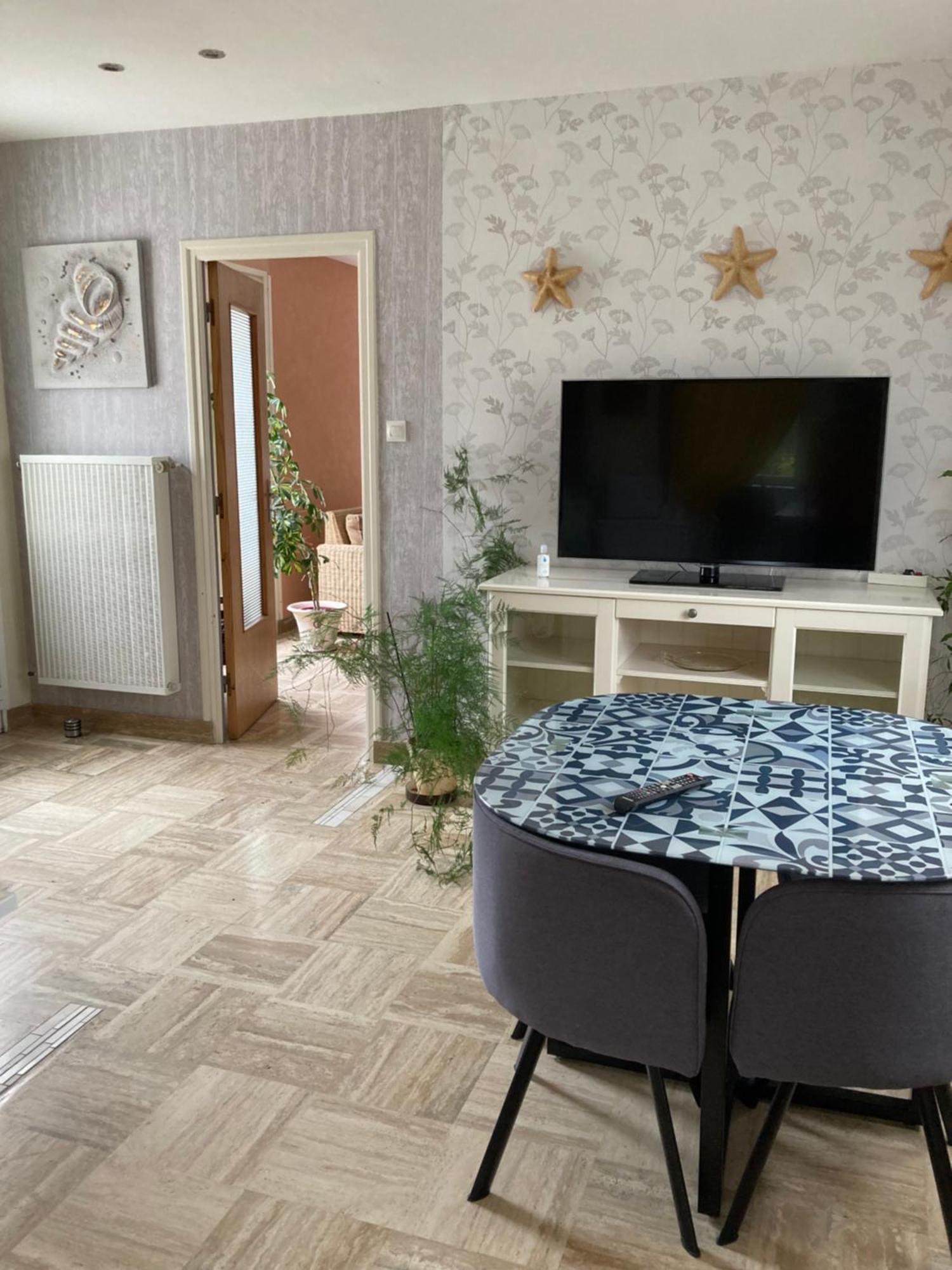 Loue Chambre Chez L Habitant Acces A La Cuisine A 10 Mn Des Plages Ploeven Extérieur photo